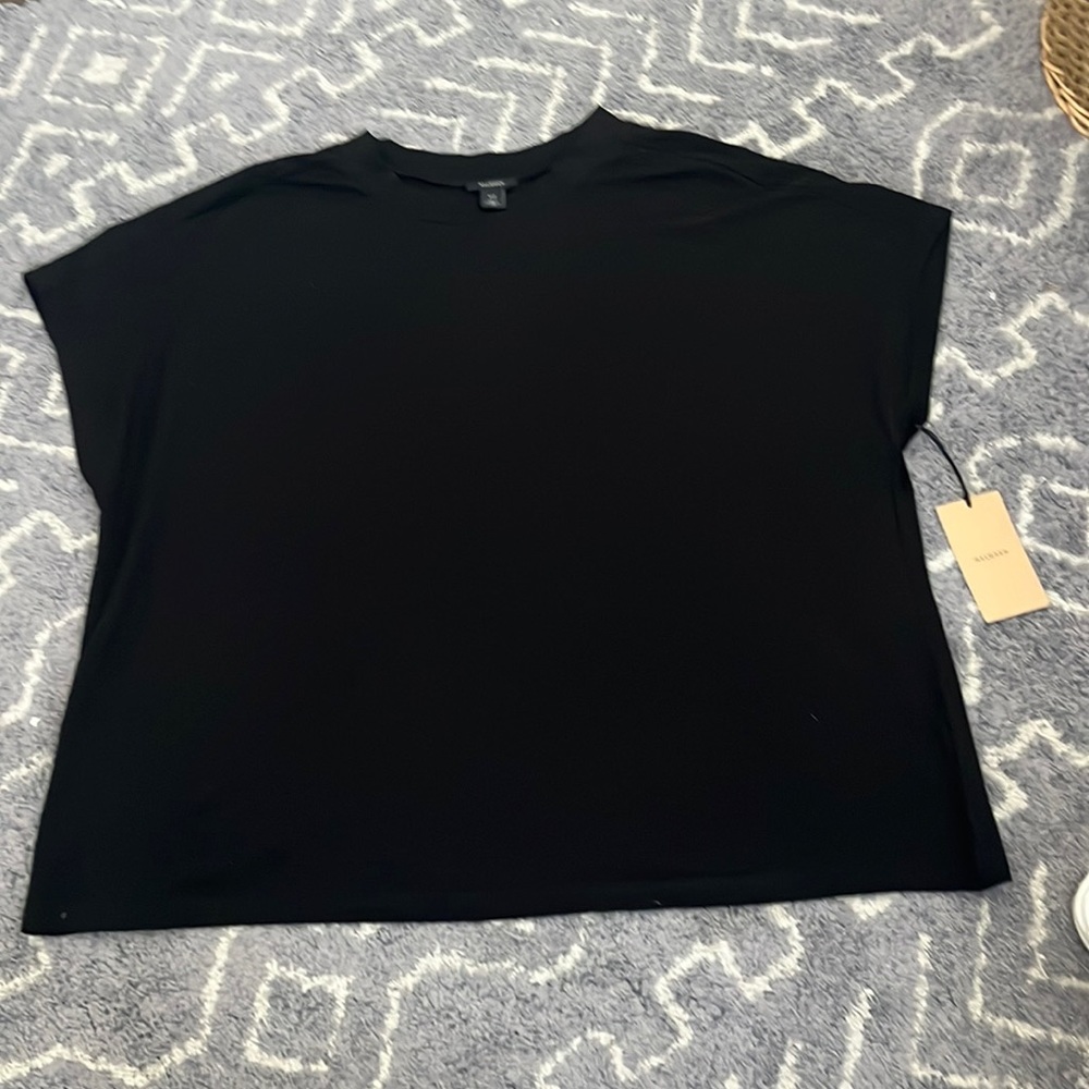 Halogen black cap sleeve blouse
